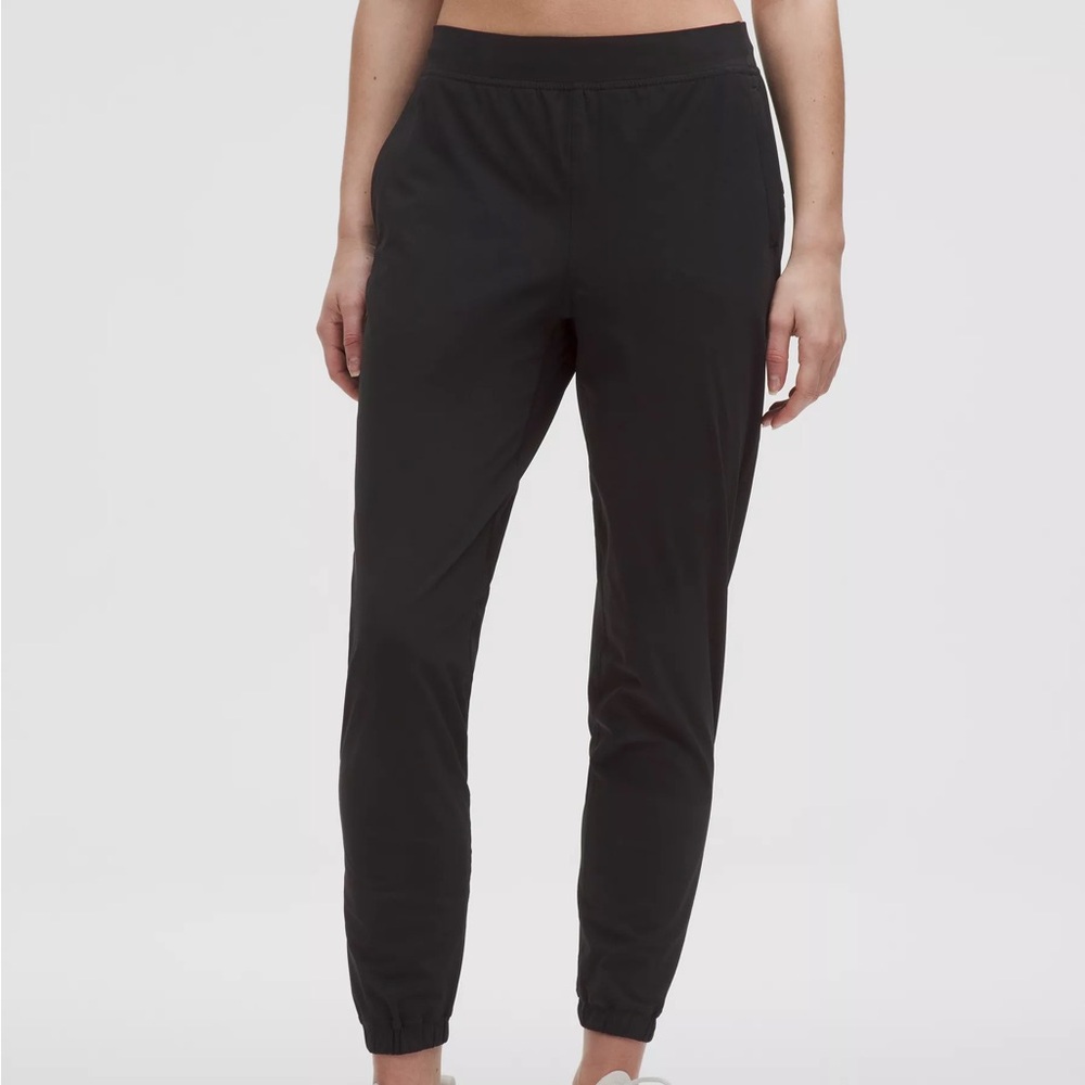 Lululemon Adapted State High-Rise Jogger in black (full length)